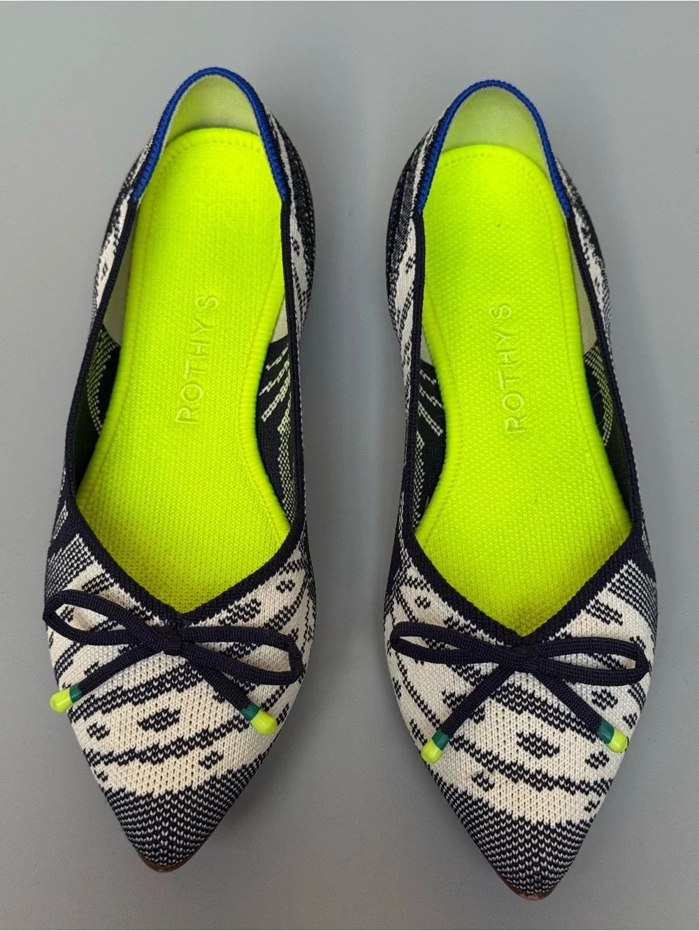 Rothy’s The Point Botanical Navy Pointed Flats W6.5 Retired